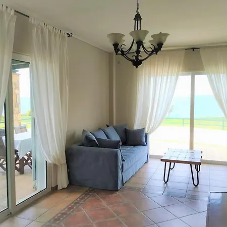 In Overlooking The Ionian Sea * Skafidia