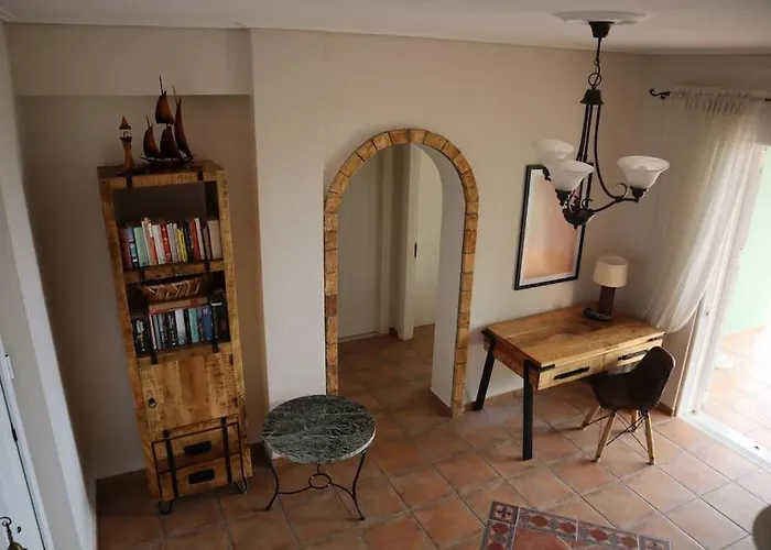 In Overlooking The Ionian Sea * Szkafidiá